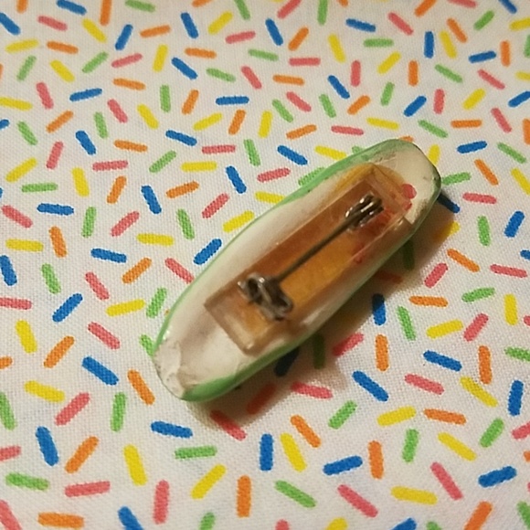 Vintage glazed ceramic pickle pin - Picture 6 of 8